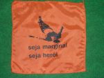 HELIO OITICICA. "Seja Marginal, seja herói" , serigrafia em tecido laranja, 31 x 31 cm