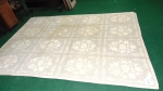 Tapete Alfombra, espanhol em algodão, feito a mão, medindo 1,90 x 2,75 =  5,22 m2 ( manchado )