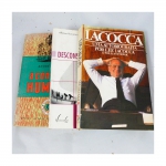 TRÊS LIVROS:  Lee Iacocca - "Iacocca - Uma autobiografia", 399p;  Affonso Romano de Sant"Anna - "Desconstruir Duchamp", 202p.; Andre Malraux - "A condição humana" 253p. (No estado)
