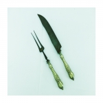 Conjunto de faca e trinchante em metal espessurado a prata, contrastada. Alt.28 cm