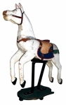 Cavalo de carrossel de madeira policromada (no estado).  Medidas 235 x 203 x 35 cm.