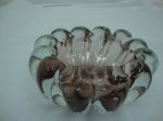 Bowl de Murano na tonalidade fumê , decorado com gomos e bolhas internas. Alt. 8 cm Diâm. 15 cm