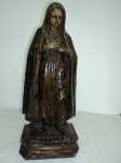 Nossa Senhora das Dores. Imagem esculpida em madeira policromada e dourada. Alt.56 cm