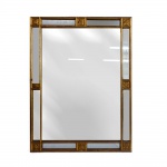 Espelho com moldura em madeira patinada. Medidas 110 x 80 cm