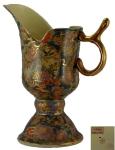 Jarra, 30cm, porcelana chinesa ao gosto Satzuma, contemporânea, bem conservada, marcas da manufatura em ideogramas orientais no verso da base.