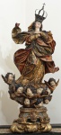 Imagem portuguesa de N.Sra. Imaculada Conceição, em madeira ricamente entalhada e policromada com detalhes em ouro, med. total 130 cm. Brasil séc. XVIII