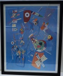 Poster Kandinsky, med. 56 x 75 cm, com moldura 65 x 80 cm. Estado de conservação razoável (vidro quebrado)
