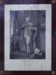 Litografia de "Dom João VI", em grande traje de gala, medindo 76 x 55 cm. Emoldurada com vidro, 86 x 65 cm (com minúsculo furo).