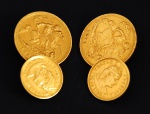 Par de abotoaduras em ouro 18k e 24k, feitas a partir de moedas de Libra Esterlina, com datas 1900/1926 e 1898/1929. Peso aprox. 12,6 g.
