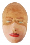 ANALUCIA BARROS COELHO. "A Sombra No Rosto". Máscara em papier marché. 24,5x14,5x9,5cm. No verso, assinada e titulada.
