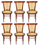 Joaquim Tenreiro - Conjunto de 6 cadeiras em madeira nobre curvada e pernas torneadas, med. 86 x 46 cm.