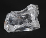 Cristal de rocha bruto, med. 50 mm aprox. peso total 52g.