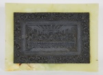 Placa em metal representando "Santa Ceia" sobre placa de alabastro. Medidas 24 x 33 cm