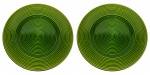 Par de imponentes sousplat em vidro italiano moldado a mão tendo em um dos lados a cor verde e no verso a cor dourada, med. 33 cm diâmetro