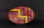 Bandeja ART DECO alemã em cerâmica policromada, guarnições e alça em metal. ( marcas de uso) Medidas 35 x 20 cm .