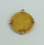 Libra em ouro com figura da Rainha Victoria. Ano 1895, medindo 21,5 mm. Peso total 10 gr.