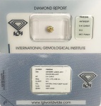 Diamante de lapidação redonda abrilhantada completa com 0.41ct de cor Fancy deep olive epureza SI2, certificado pelo IGI. ( F6A82946)