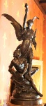 EMILLE PICAUT . "Gloria". Escultura em bronze, numerada 5267. Medidas 96 x 48 cm. Assinada.