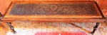 Banco de madeira nobre, couro pirogravado. Medidas 48 x 150 x 45 cm