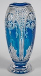 Vaso de cristal double azul ao gosto Baccarat. Alt. 30 cm.