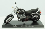 MAISTO . Harley Davidson "1991 FX DB Sturgis", medindo 14 cm.