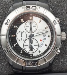 Relógio Citizen, caixa 46mm e pulseira em aço preto, em perfeito estado.