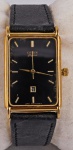 Relógio Citizen, caixa em plaqué d'or 23mm, pulseira em couro preta, em bom estado.