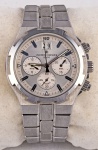 Relógio Vacheron Constantin, modelo 49140 - Overseas Chronograph, n/s 717141, movimento automático, caixa 40mm e pulseira em aço, com certificado emitido pela LAG nº 20190710043136.