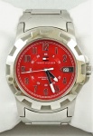 Relógio Tommy Hilfiger F90269, caixa 42mm e pulseira em aço, mostrador vermelho, em perfeito estado.