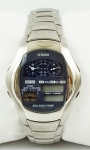 Relógio Citizen 440123, caixa 40mm e pulseira em aço, máquina sem funcionamento.