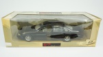 UT Models 1:18 Modelo: 21031 Chevrolet Impala SS 1996