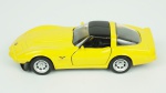 Maisto Chevrolet Corvette 1/38, 1978. Acondicionado em caixa de acrílico.