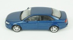 Newray Audi A4 Saloon. Acondicionado em caixa de acrílico.