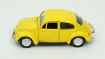 Volkswagen Beetle, 1/32, 1967. Acondicionado em caixa de acrílico.