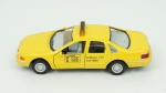 Chevrolet Caprice, 1/43, yellow taxi. Acondicionado em caixa de acrílico.Comprimento 12 cm.
