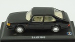 Saab 900S. Acondicionado em caixa de acrílico.Comprimento 10 cm.