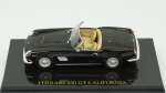 Ferrari 250 GT Califórnia. Acondicionado em caixa de acrílico.Comprimento 10 cm.