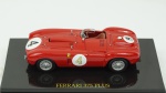 Ferrari 375 Plus. Acondicionado em caixa de acrílico.Comprimento 10 cm.