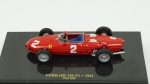 Ferrari 156 F1, 1961, Phil Hill. Acondicionado em caixa de acrílico.Comprimento 10 cm.