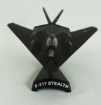 Miniatura Avião Militar - F-117 STEALTH, medida 13 x 9 cm.