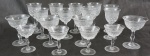 Parte de serviço em cristal francês lapidado, sendo: 4 taças p/ champanhe (1 bicado), 5 taças p/ vinho branco (3 com bicado), 4 taças p/ vinho do porto (2 com bicado) e 4 taças p/ licor, total 17 peças.