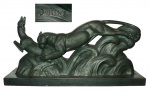 ALEXANDRE OULINE. "Pantera em caça ao cervo" - Excepcional escultura ART DÈCO, med. 37 x 71 x 20 cm,  em terracota patinada, circa 1930. Assinada. Excelente estado de conservação.