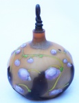 Antiga Bola Decorativa em vidro soprado Francês, medindo 10 cm de altura.