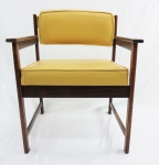 Cadeira de braço em jacarandá e couro por Móveis Gobbi, 1960, Brasil. Medida