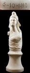 Escultura em marfim , representando alegoria em homenagem a Proclamação da República de Portugal - 5-10-1910. Medidas 39 x 12 cm.
