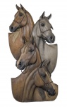 ROGÉRIO PUGSLEY - Tropa, escultura tridimensional em resina e pó de mármore policromado representando 4 cavalos, med. 156 x 77 cm, 1993.