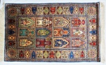 Tapete turco Hereke, tapete de oração em perfeito estado, adaptado e usado como tapeçaria na parede, med. 80x128 cm