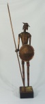SOTO. Escultura em latão representando Dom Quixote - com placa em homenagem a Hélio Fernandes. Medida: 90cm de altura, 6cm de base.