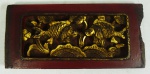 Talha chinesa em madeira com peixes dourados. Medida: 10x22cm.