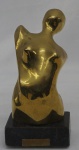 LILITA - Escultura em bronze polido, representando figura feminina, assinado em  placa de identificação e datado de 1987, medindo 19 cm de altura